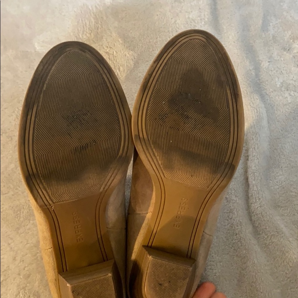 Express tan booties - Picture 6 of 7